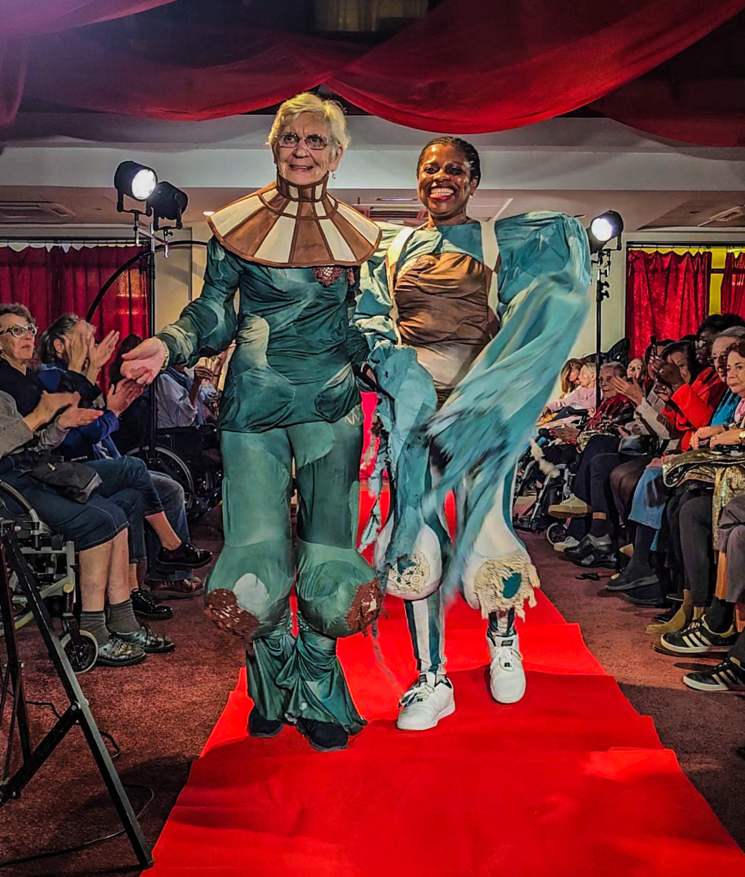 Defile seniors - résidence Saint Jacques