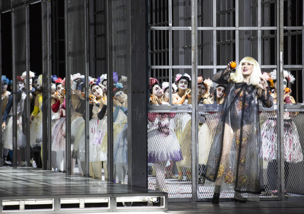 31367-Bernd_Uhlig___Opera_national_de_Paris-Hamlet-26-27—Bernd-Uhlig–33-
