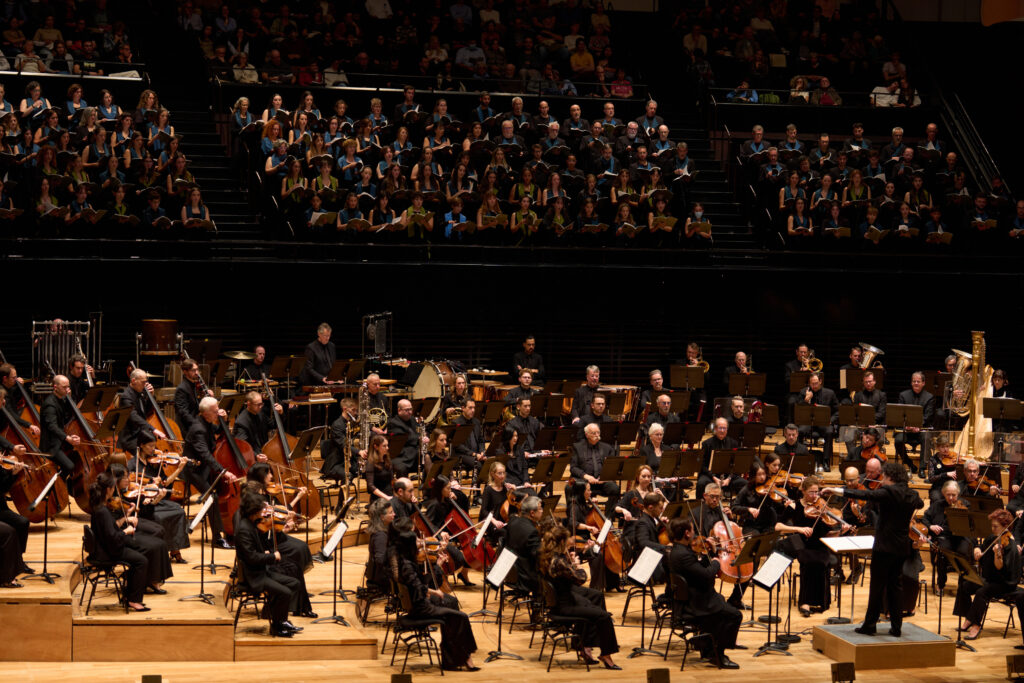 NY Phil 10 Oct 26 – Philharmonie de Paris (c) Jason Bell (5)
